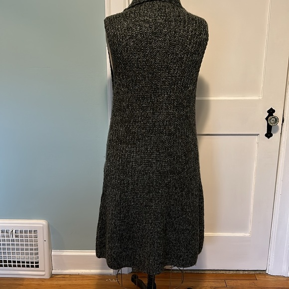 Prana Long Vest - Picture 2 of 9